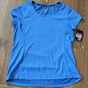 New Nike Women’s Large Running Workout Shirt Light Blue